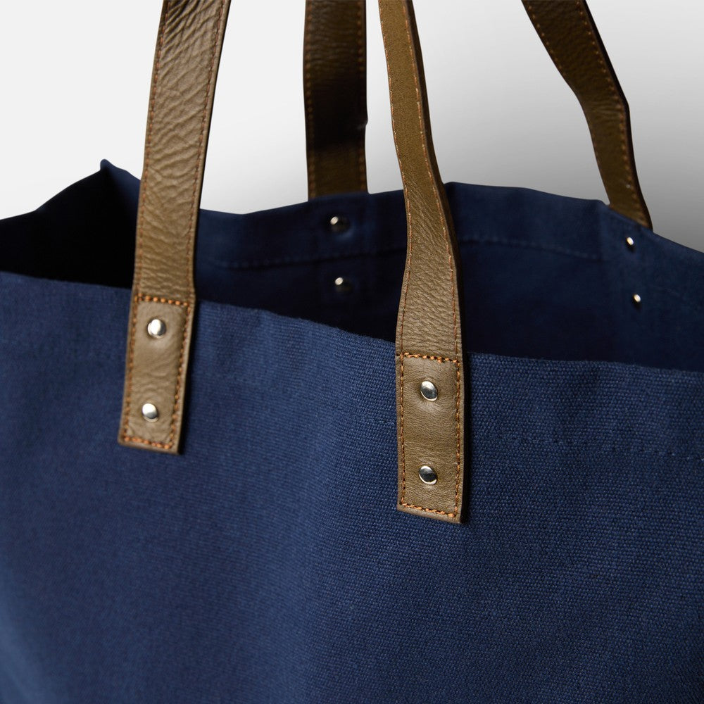 PREMIUM CASUAL BAG WITH LEATHER STRAPS